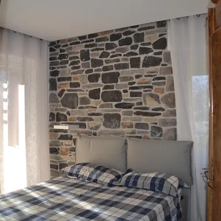 Smile Aosta Guest house *